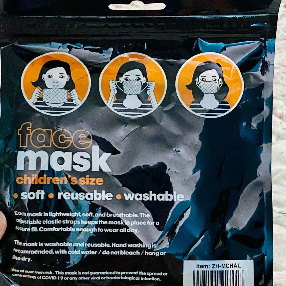 Children’s One Size Monster Face Mask Set Of 2 NWT